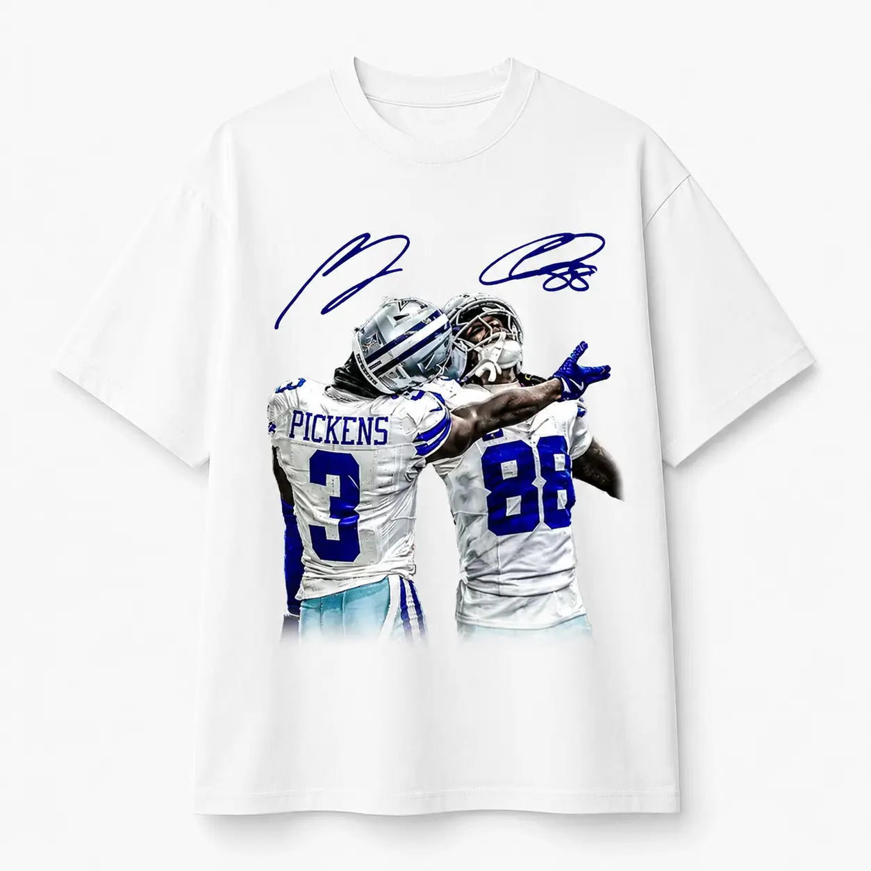Vintage Close-Up Football Athlete Signature Graphic Unisex T-Shirt | Great Gift for Sports Fans